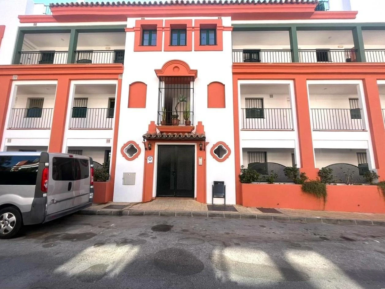 Piso en Estepona – Ref. 08084