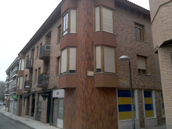 Piso en Pinto – Ref. 08035