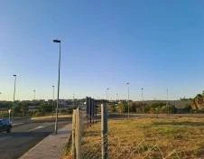 Suelo urbano consolidado terciario oficinas junto a la ciudad de Sevilla