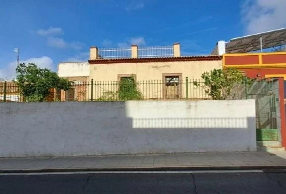 Suelo urbano consolidado residencial en el centro de Alcalá de Guadaira
