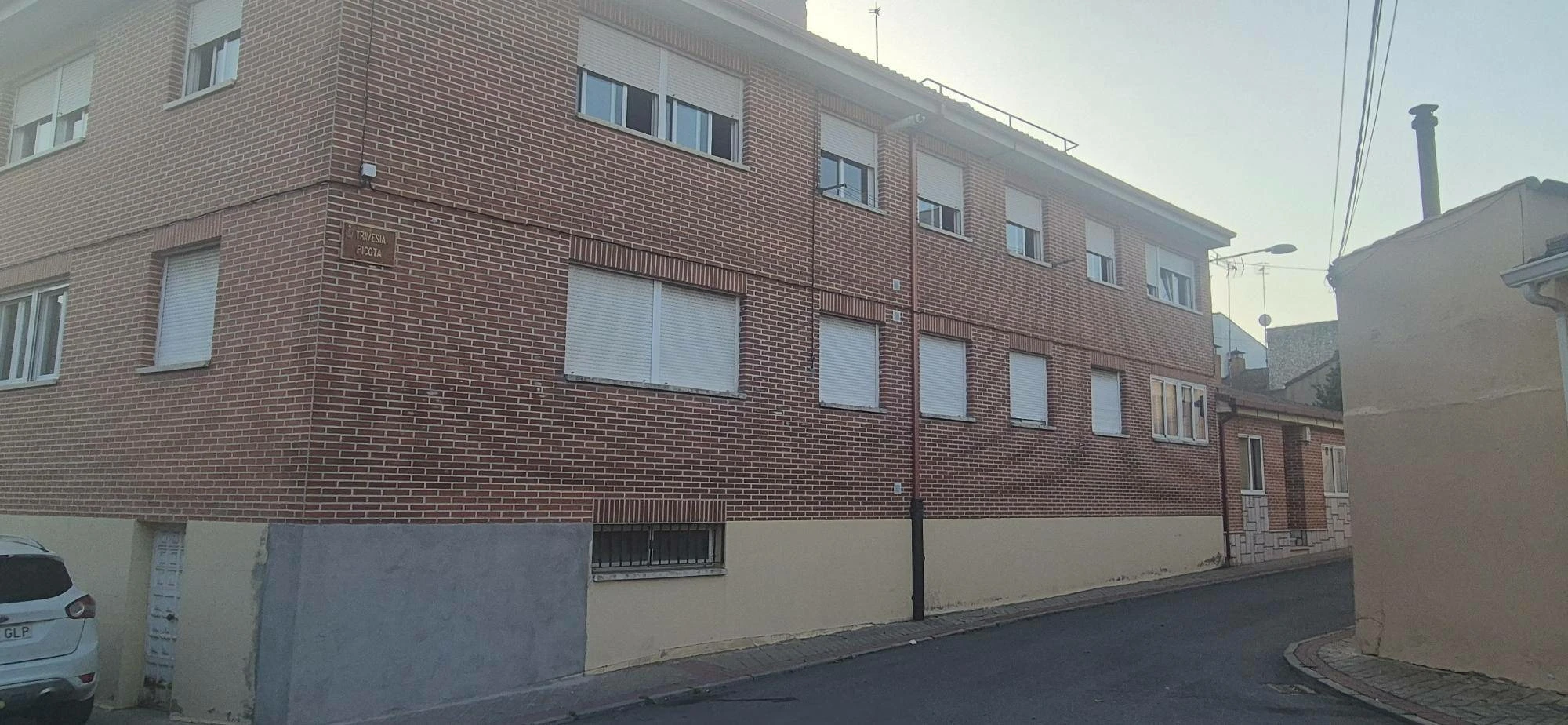 Piso en Olmedo – Ref. 08142