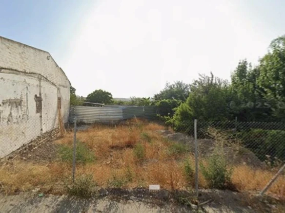 Solar en Alcala del Rio – Ref. 08218