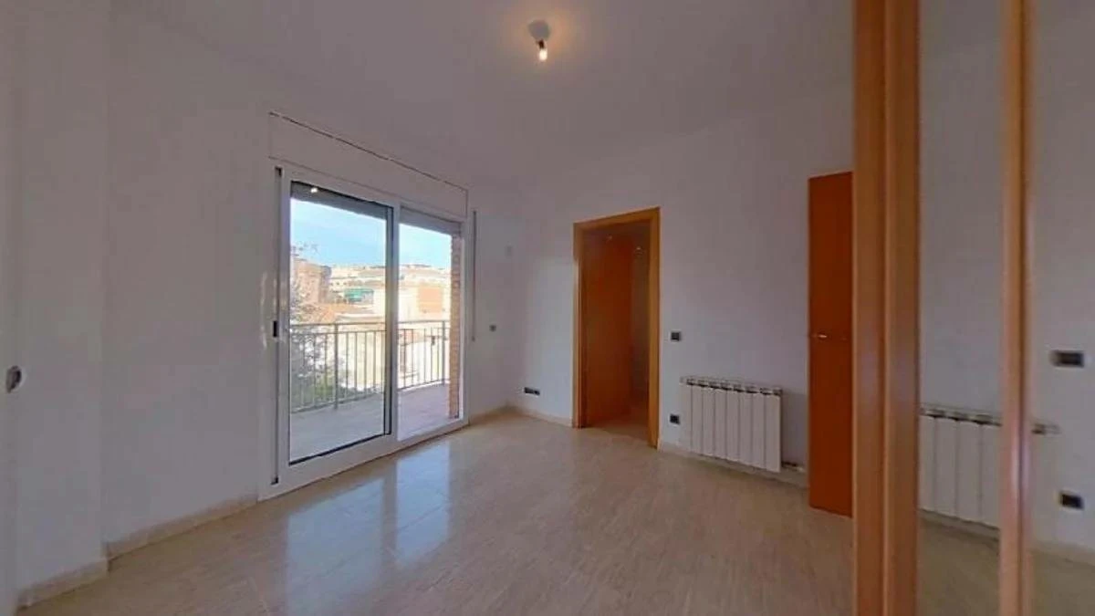 Piso en Barcelona – Ref. 08203