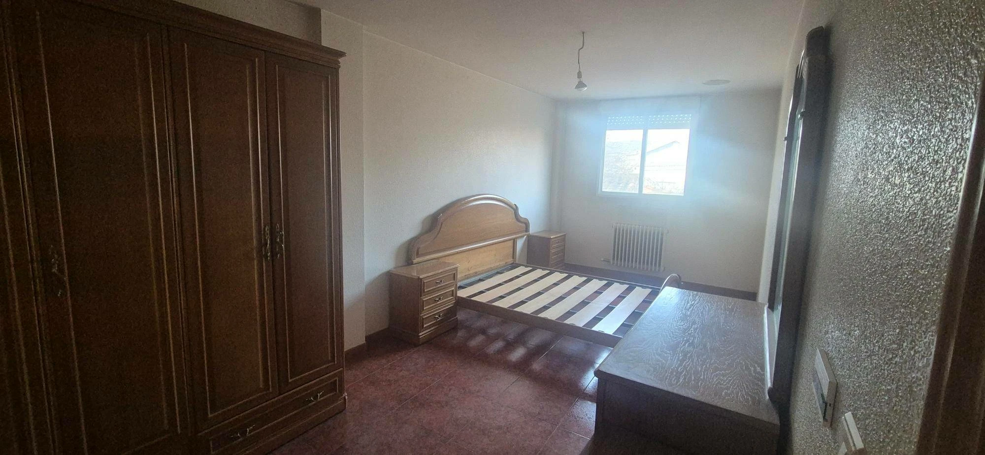 Piso en Olmedo – Ref. 08142