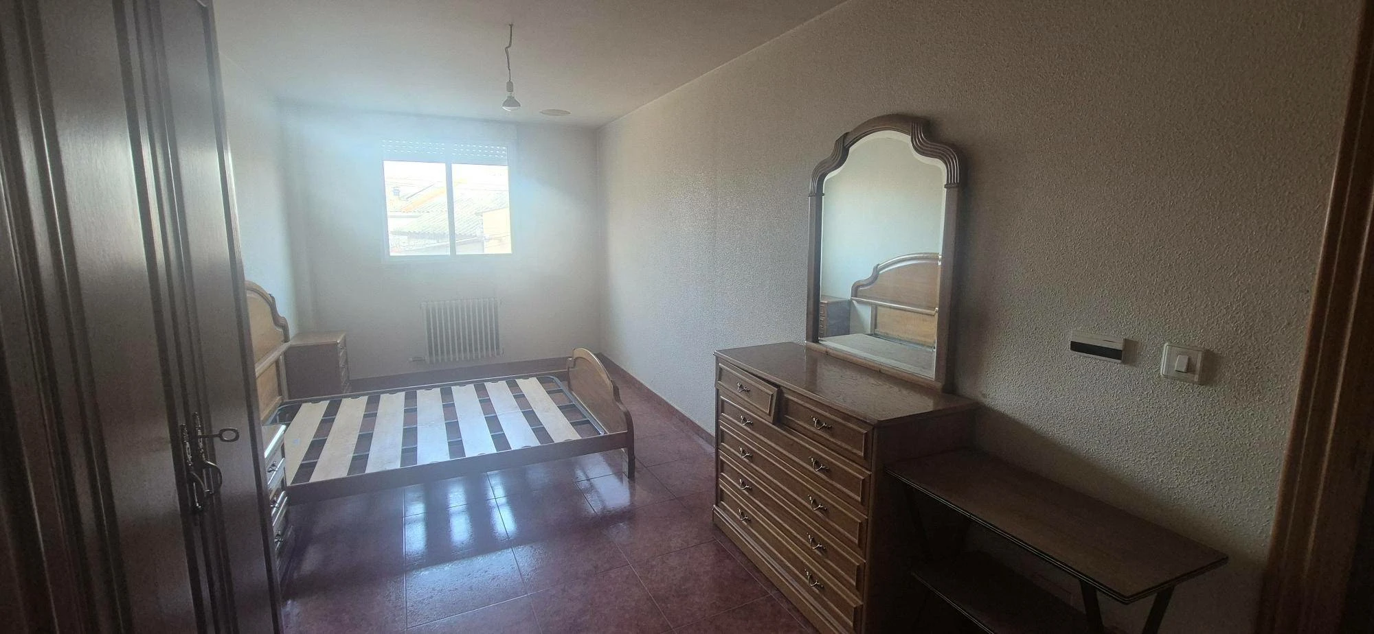 Piso en Olmedo – Ref. 08142