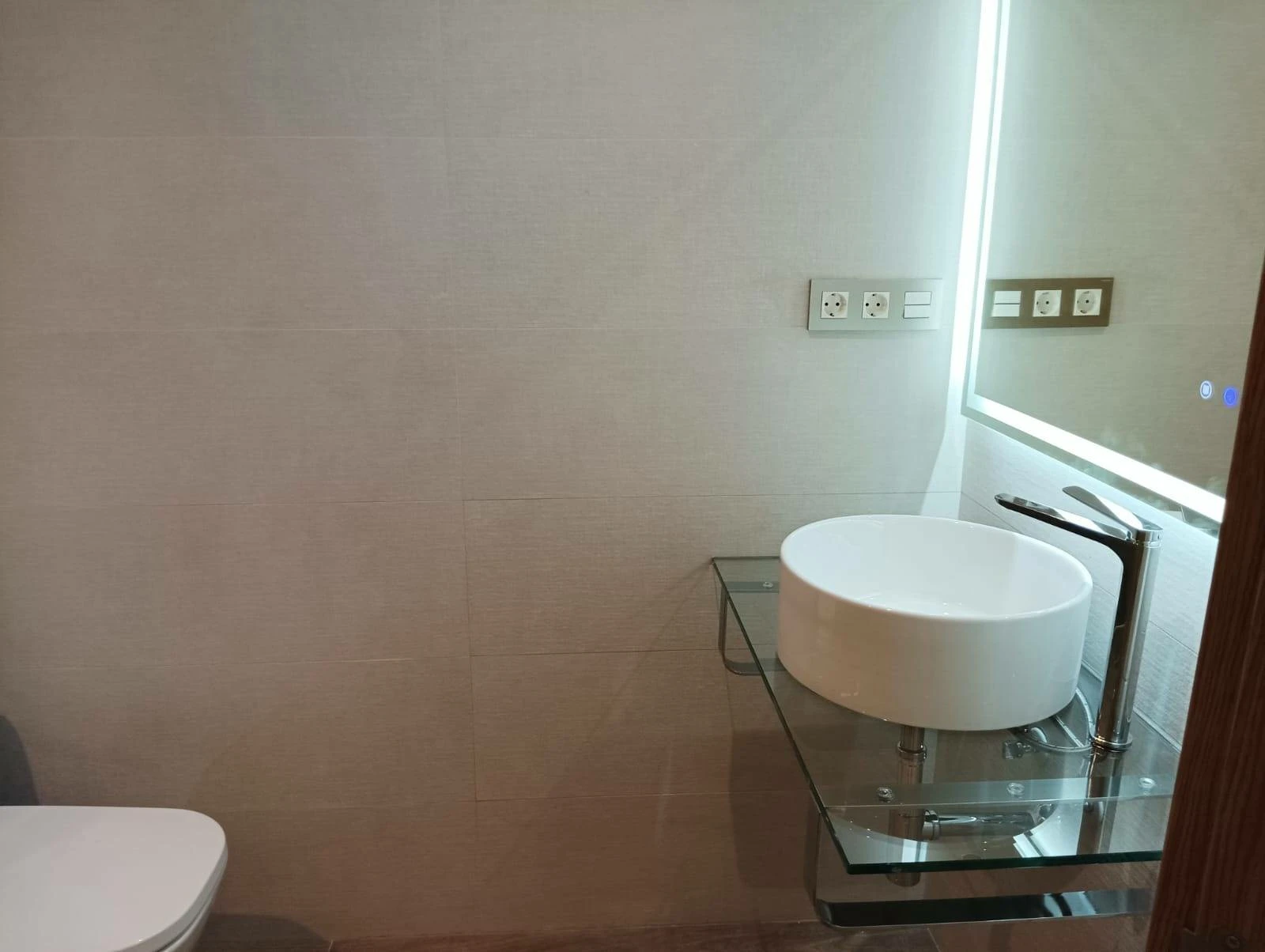 LA LATINA REFORMADO A ESTRENAR SIN COMISIÓN DE AGENCIA TRES DORMITORIOS TRES BAÑOS 160M2