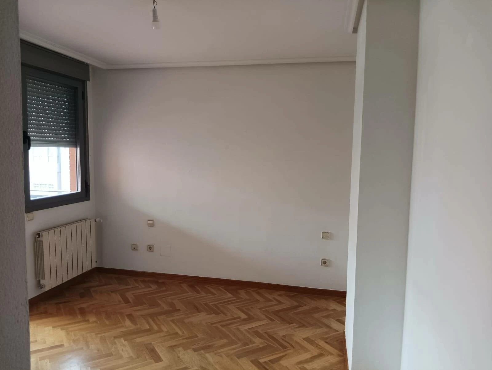 REJAS PLENILUNIO MAGNIFICO PISO DE TRES DORMITORIOS DOS BAÑOS GARAJE Y TRASTERO URBANIZACION PRIVADA