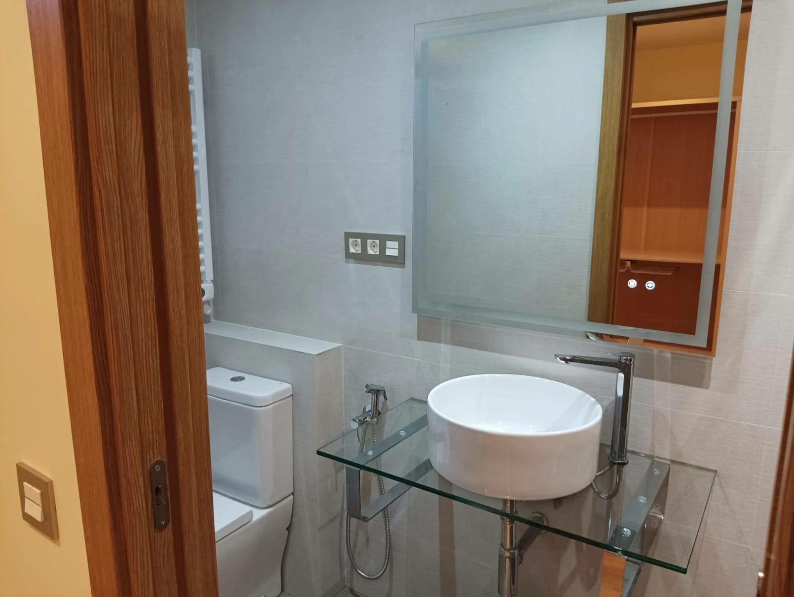 LA LATINA REFORMADO A ESTRENAR SIN COMISIÓN DE AGENCIA TRES DORMITORIOS TRES BAÑOS 160M2