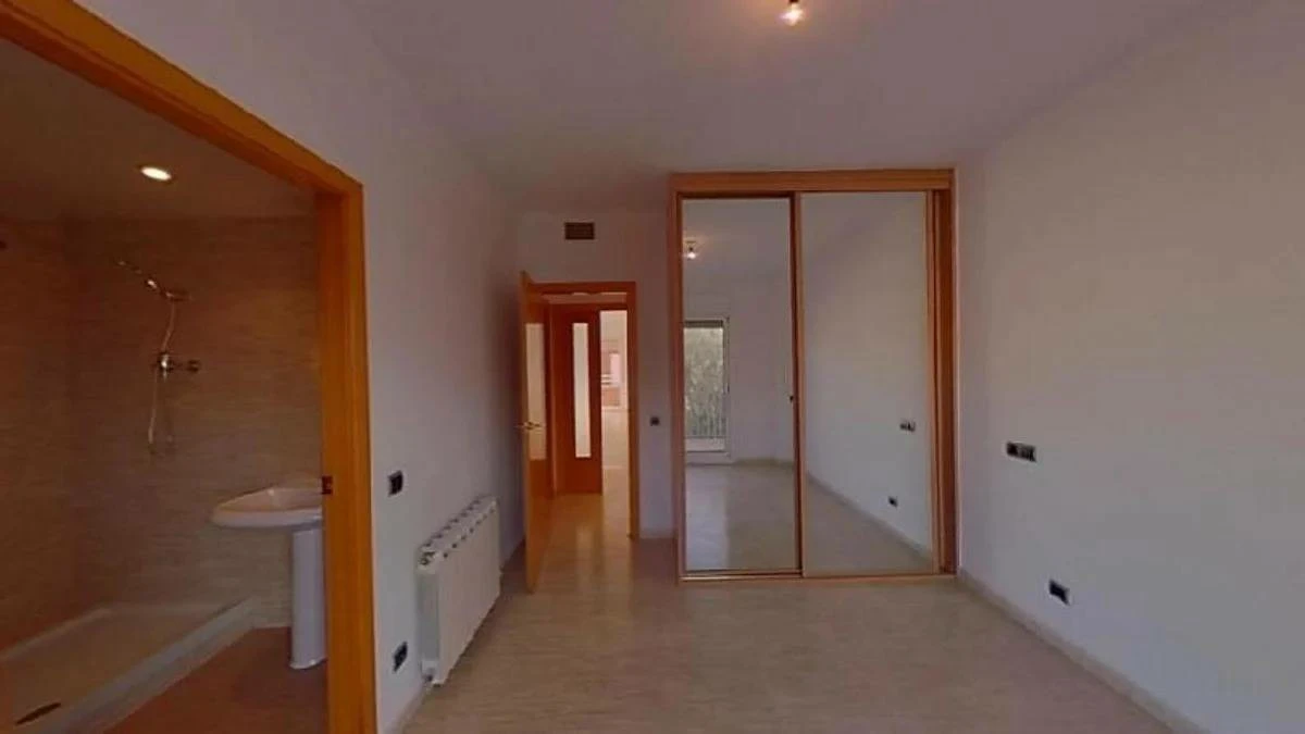 Piso en Barcelona – Ref. 08203