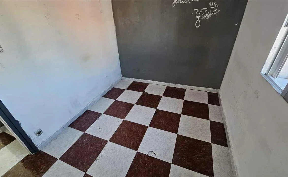 1170
