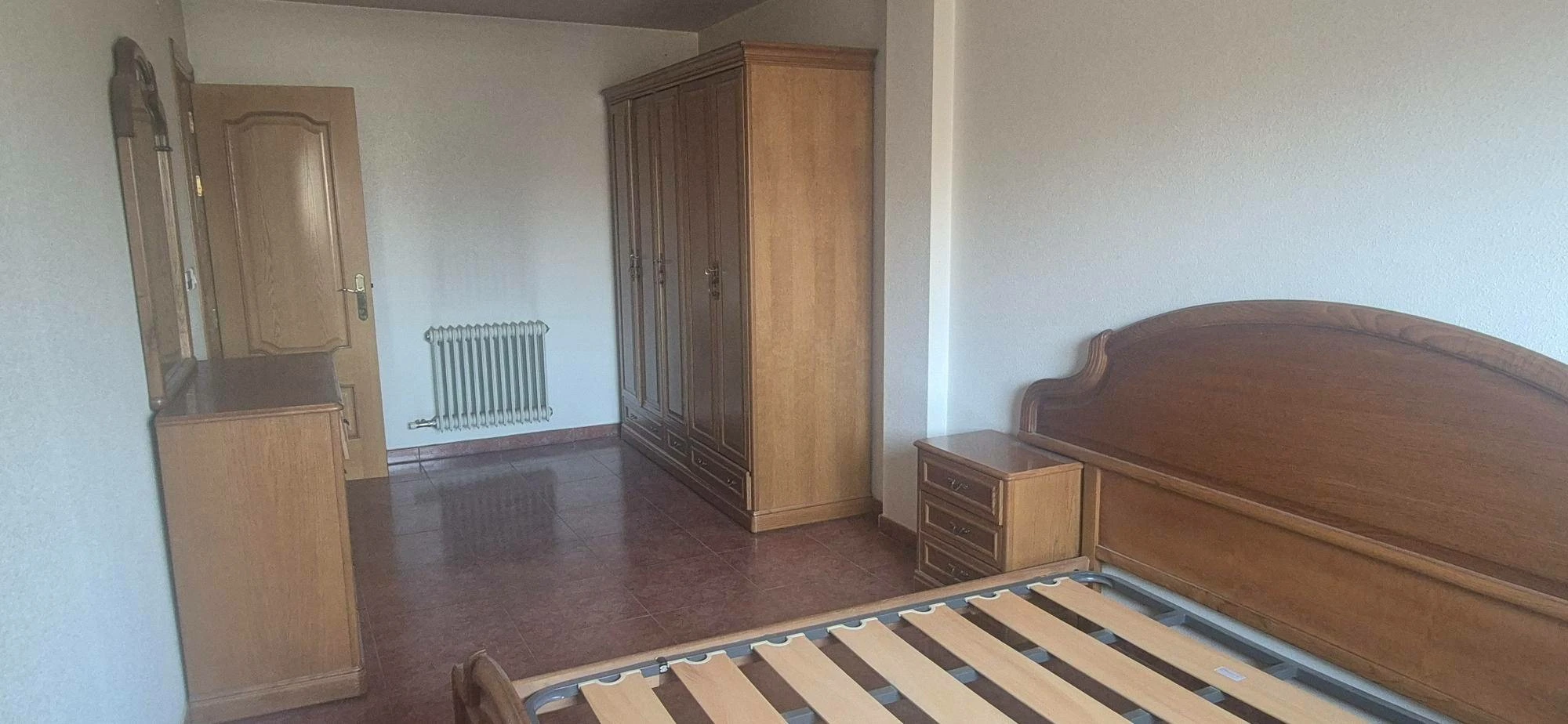 Piso en Olmedo – Ref. 08142
