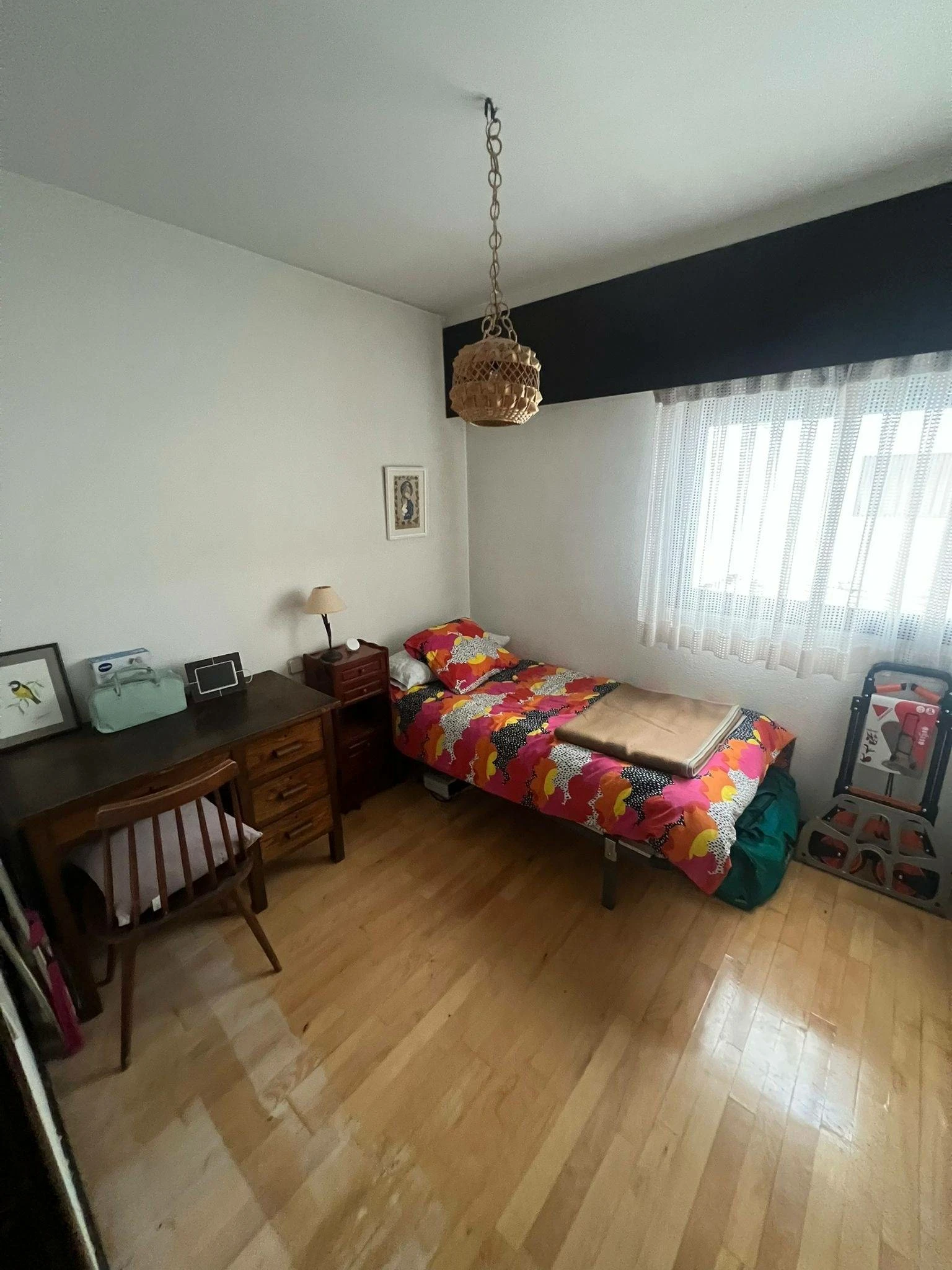Espectacular piso del año 1980 con orientación oeste, todo exterior, situado en La Paz, en una de las urbanizaciones más exclusivas de la zona Madr